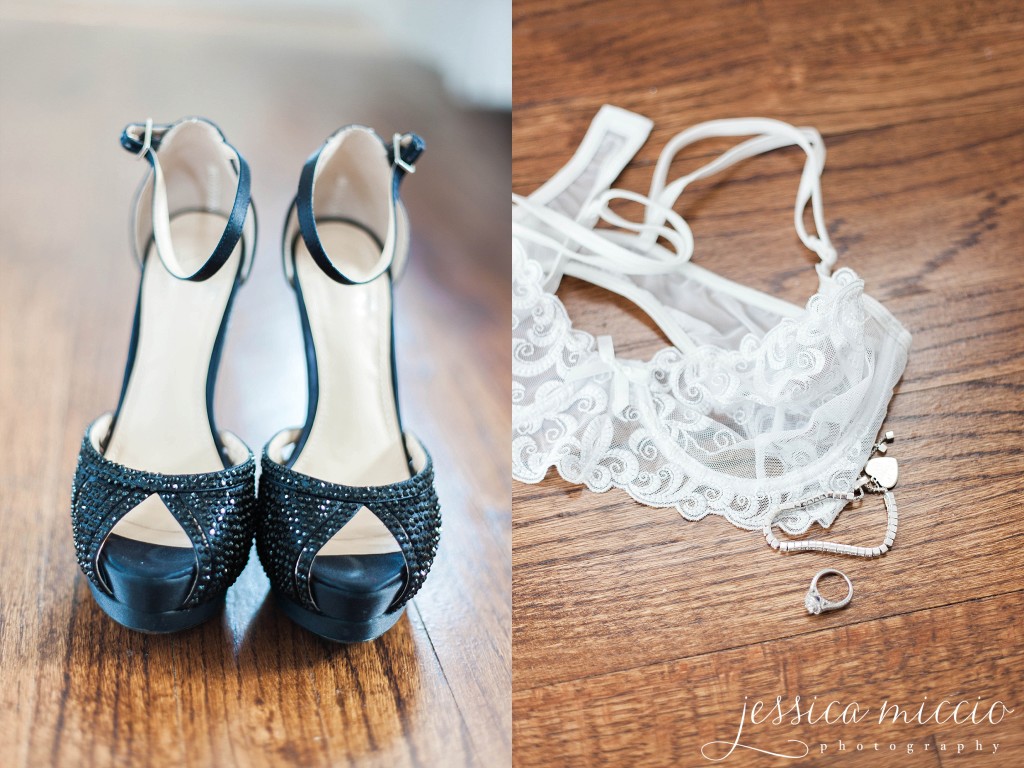 View More: http://jessicamicciophotography.pass.us/kelly--boudoir