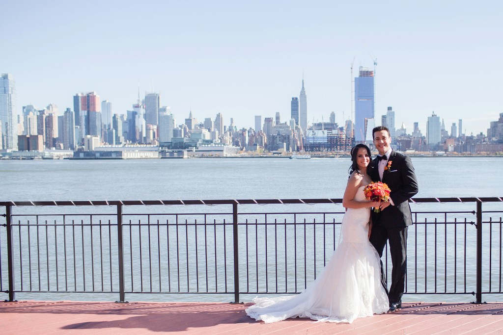Chart House Wedding | New Jersey Wedding Photographer - Bride & Groom Portraits